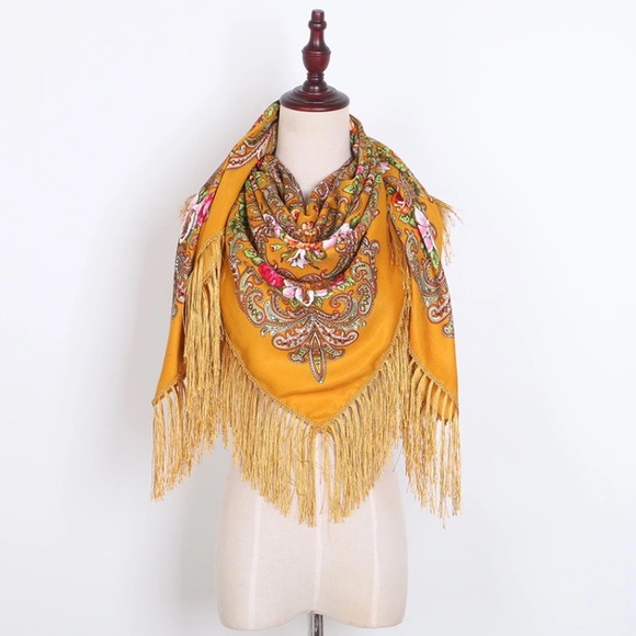 New! Stunning Ochre Floral Fringed Russian Shawl - Picture 3 of 8